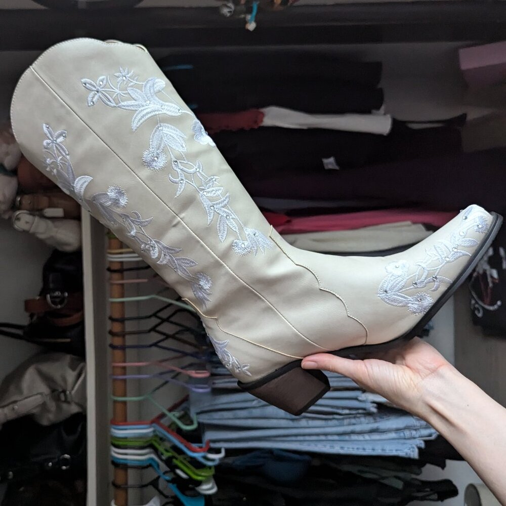 Embroidered Cowgirl Boots